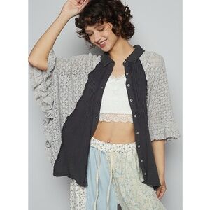 POL Gray and Black Women's Button-Up Top